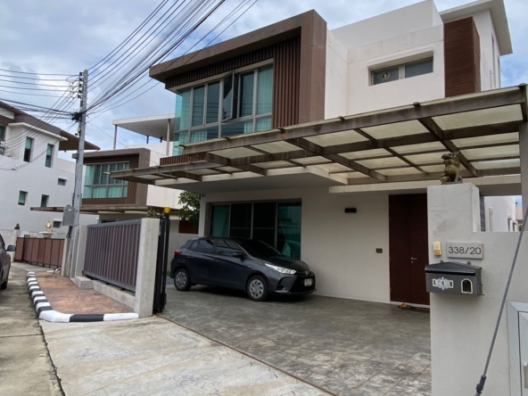 4 Bed modern house for sale in Hang Dong Chiang Mai-P-PHS847