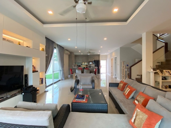 4 Bed modern house for sale in Hang Dong Chiang Mai-P-PHS847