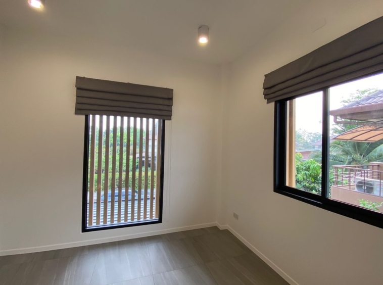 A modern house 3 bed with private pool for sale in Hang Dong