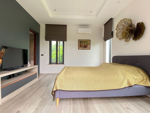 A pool villa with 3 bed for sale in Nam Phrae