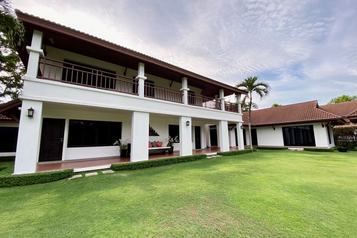 Colonial House by the Golf Course for sale in Mae On