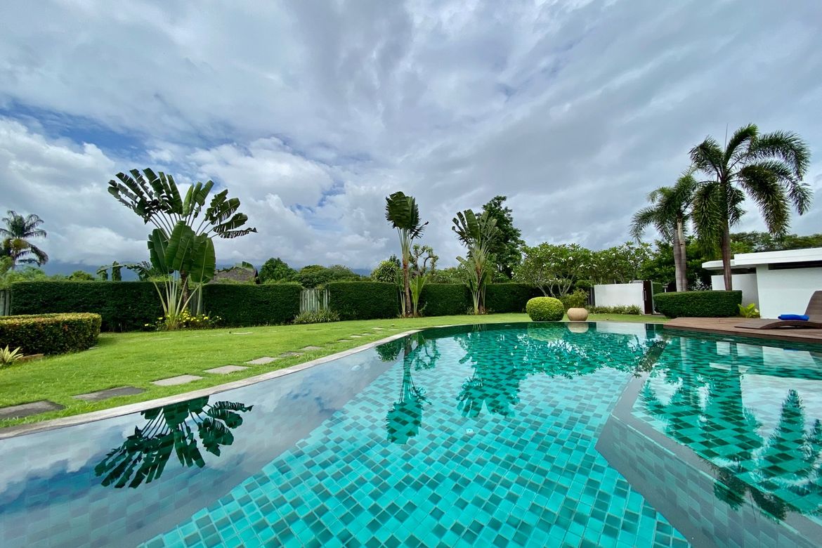 Luxury pool villa for sale in Mae Rim-P-PHR620