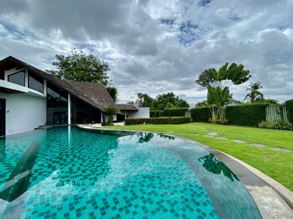 Luxury pool villa for sale in Mae Rim-P-PHR620