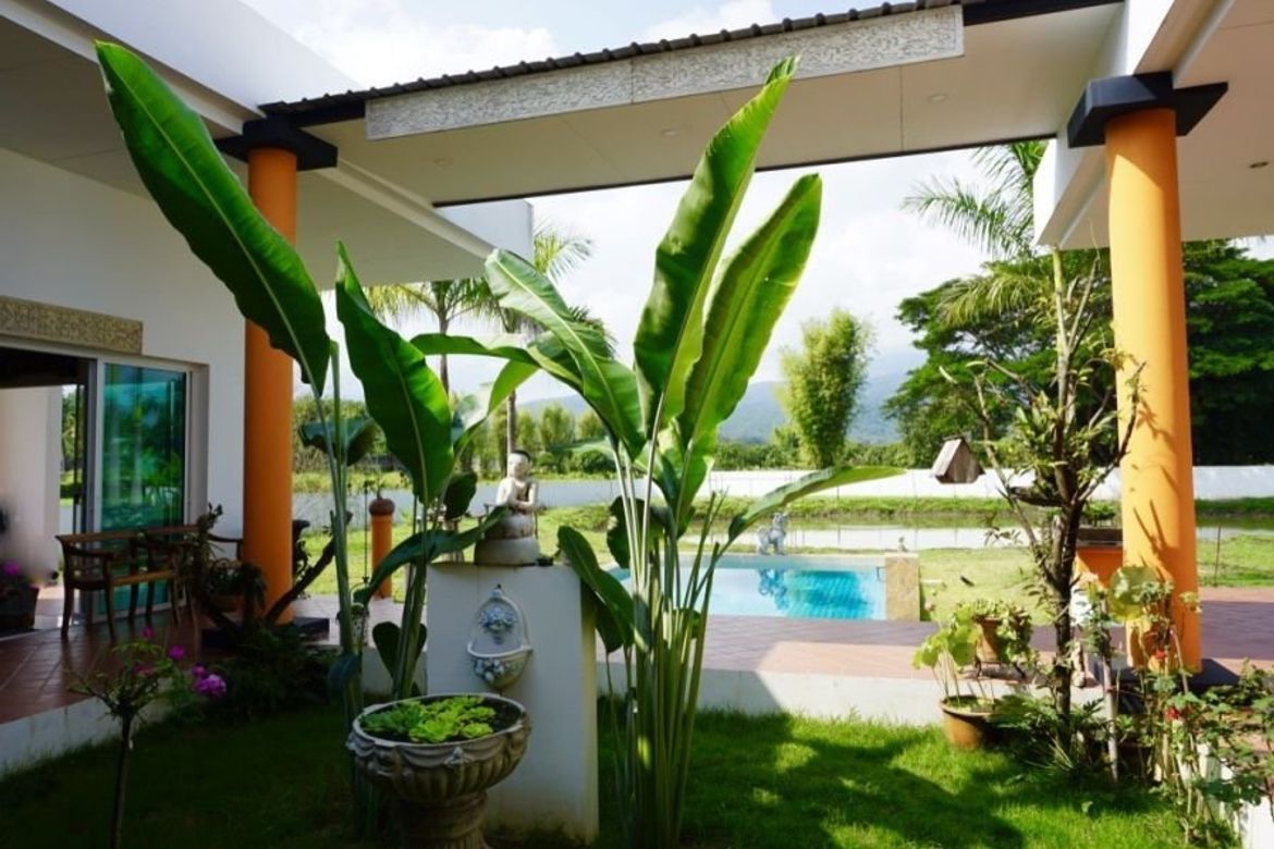 A 5-6 bedrooms villa with private pool for sale in Mae Rim