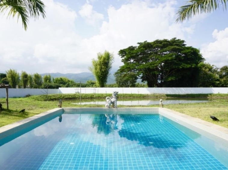 A 5-6 bedrooms villa with private pool for sale in Mae Rim