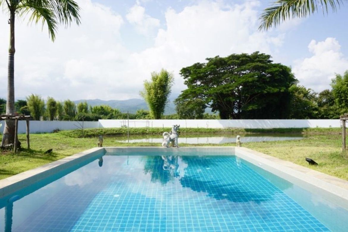 A 5-6 bedrooms villa with private pool for sale in Mae Rim