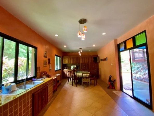 Unique Moutain villa 5 bed for sale in Mae Rim Chiang Mai-P-PHS596