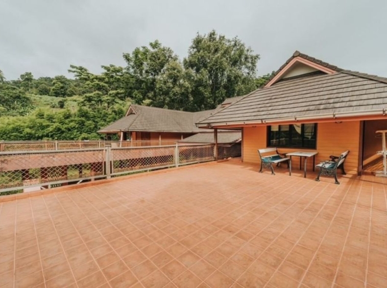 Unique Moutain villa 5 bed for sale in Mae Rim Chiang Mai-P-PHS596