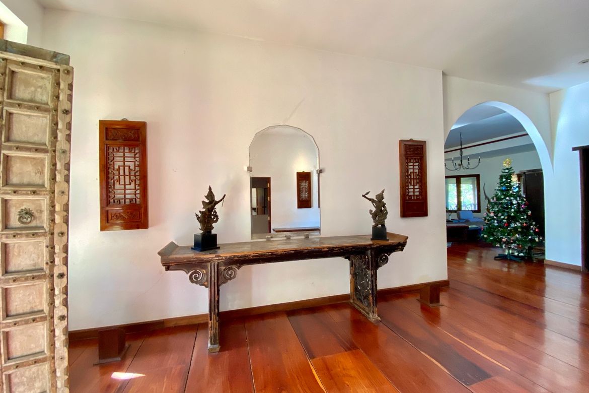 A custom built 4 bed for sale in Huay Sai