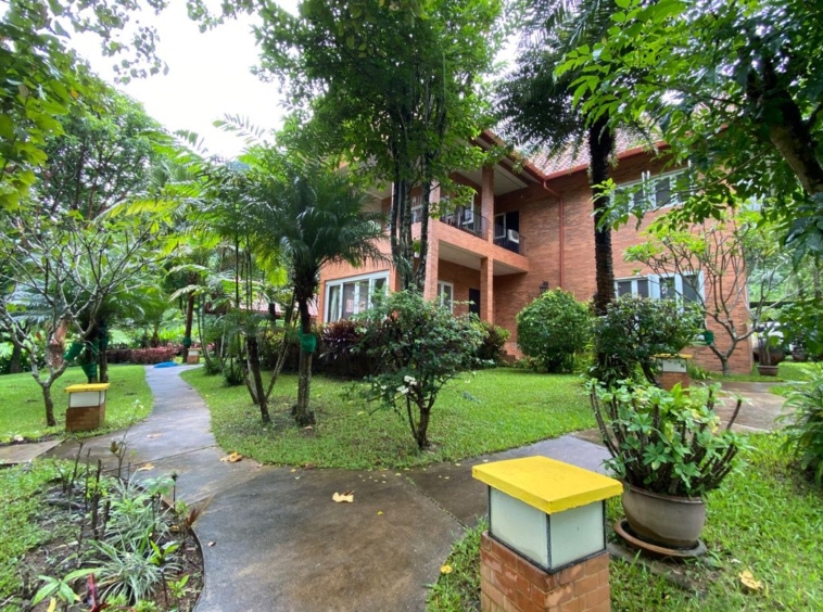 English country home for sale in Mae Rim