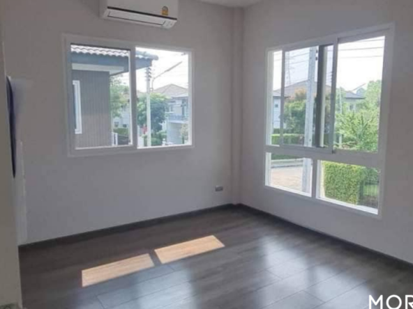 For sale : Siwalee - San Kamphaeng