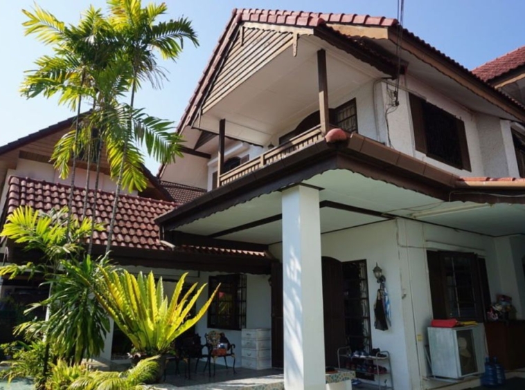 2 houses with 5 bedrooms for sale in Muang Chiang Mai-P-PHS404