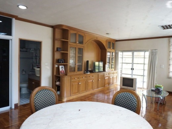 2 houses with 5 bedrooms for sale in Muang Chiang Mai-P-PHS404