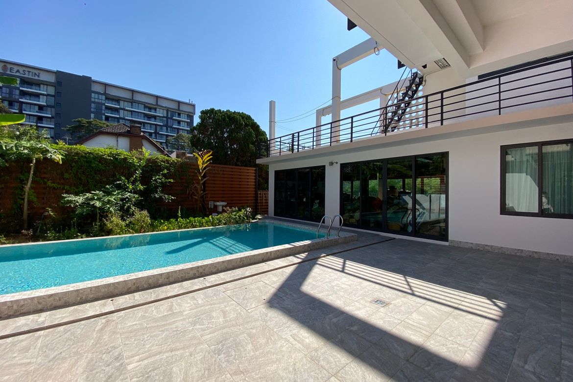 A modern house with pool for sale in Nimman area