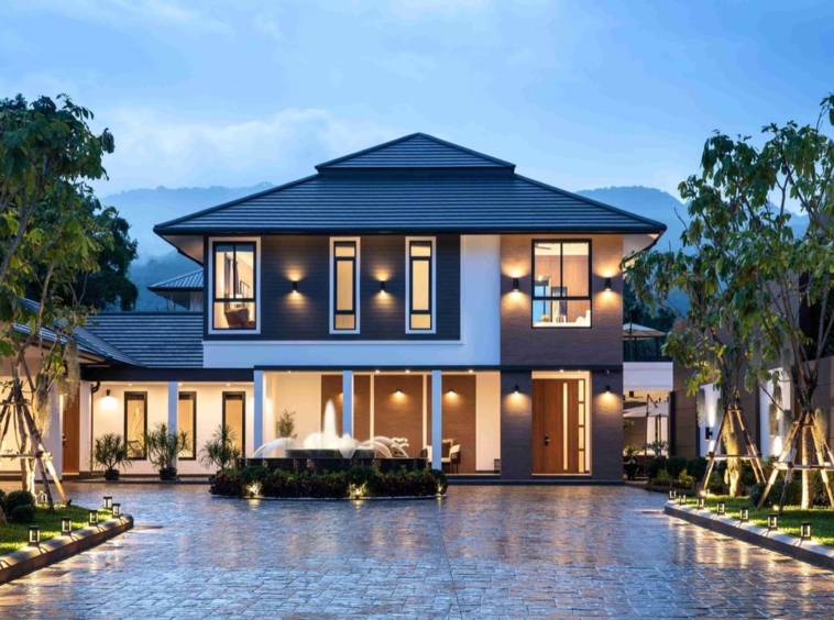 Brand new 5 bed luxury pool villa for sale in Muang Chiang Mai-P-PHS957