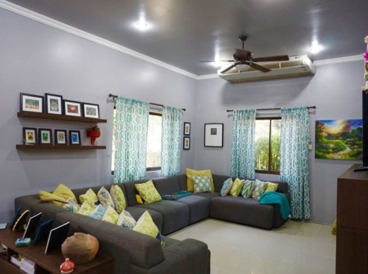 Charming one storey house with pool for sale in Sankhampeang