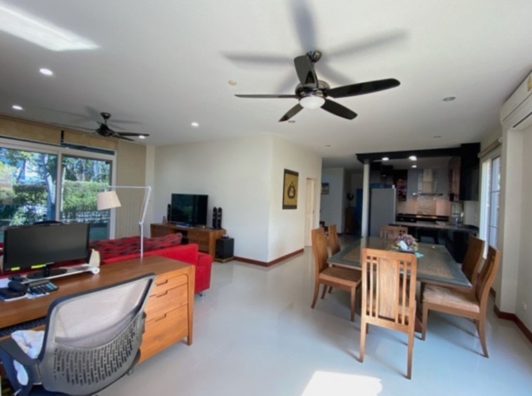 3 bed house for sale at Wararom Charoenmuang Project