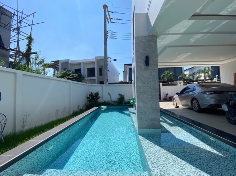 4 bed house with a private pool for sale in San Sai-P-PHS1018