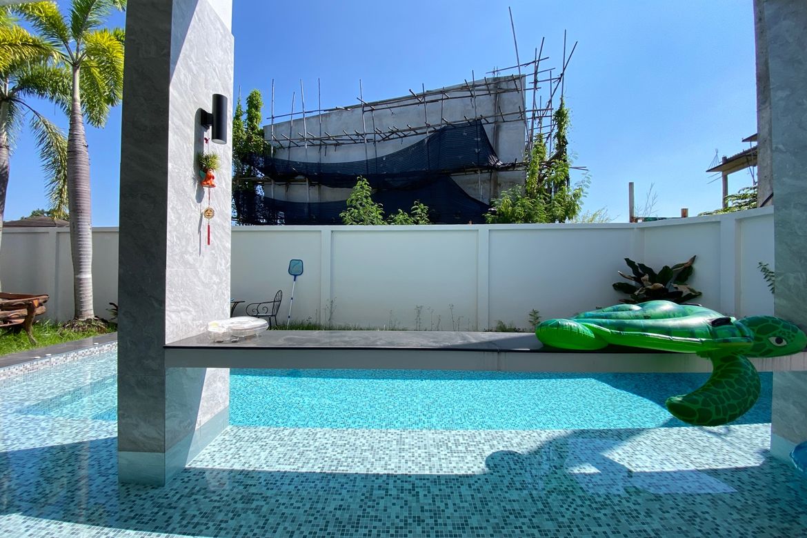 4 bed house with a private pool for sale in San Sai-P-PHS1018