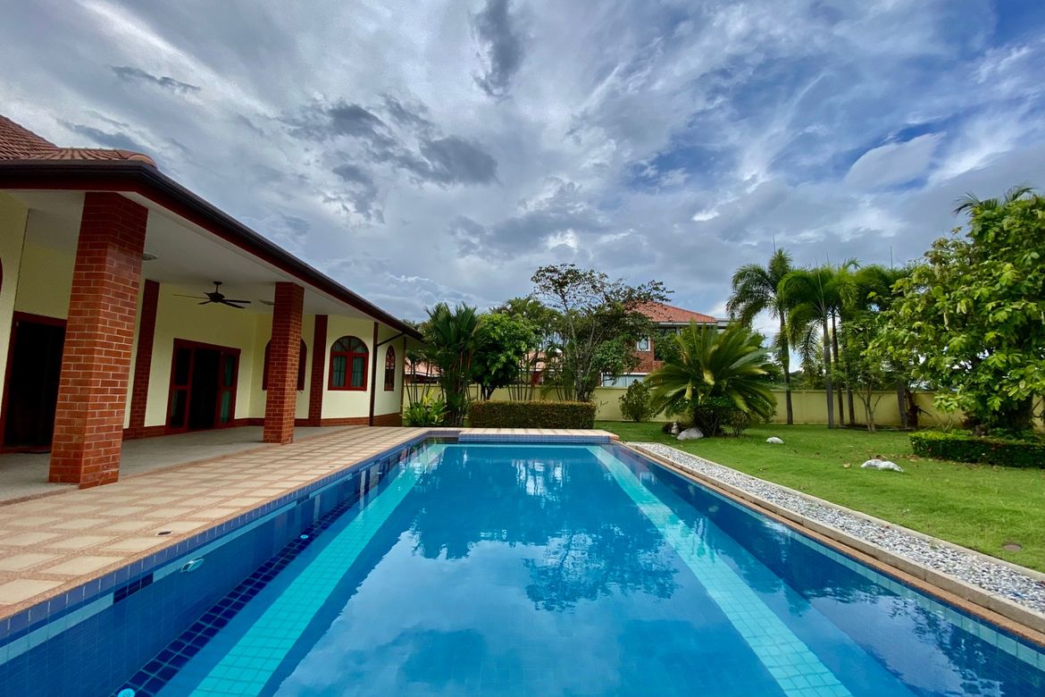 A pool villa for sale in San Sai