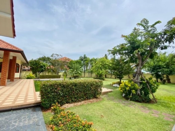 A pool villa for sale in San Sai