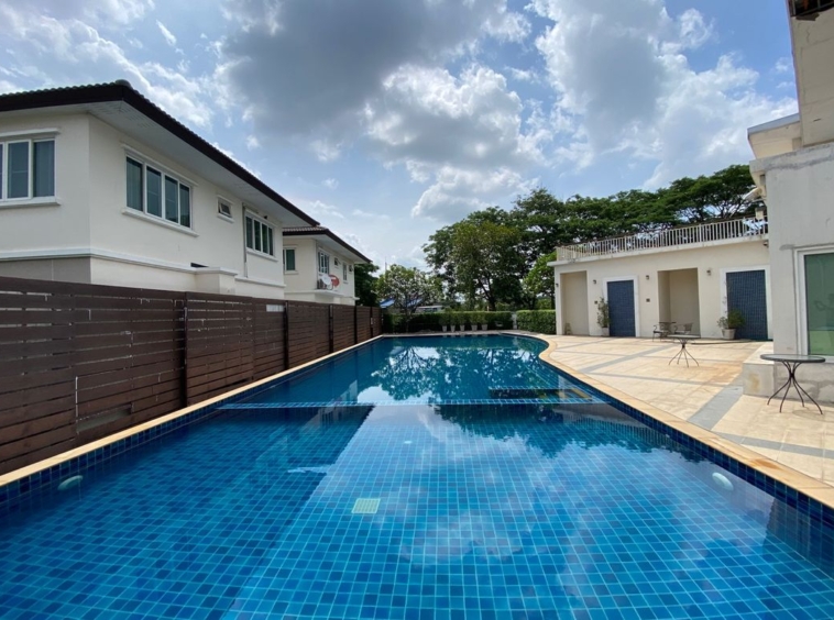 3 bed house for sale in San Sai