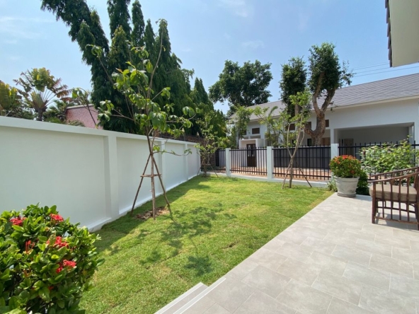 A brand new house 3 bed for sale in San Sai-P-PHS918