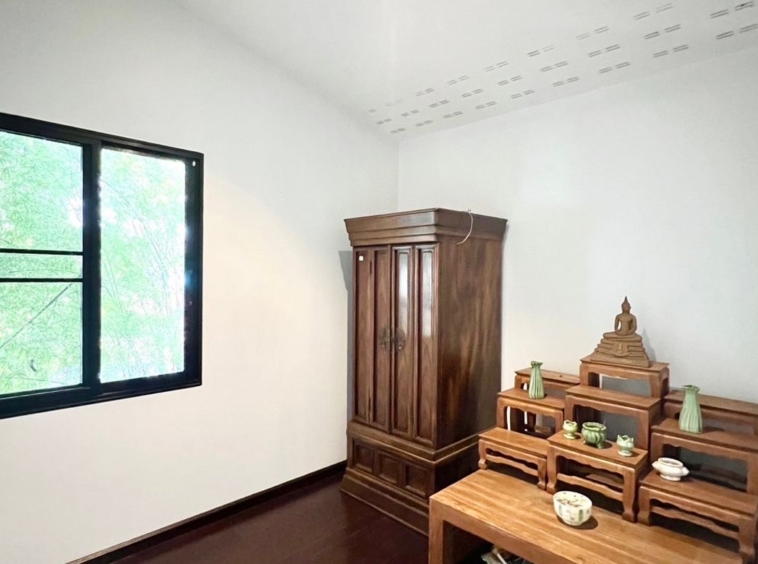 A modern home 3 bed for sale in San Sai