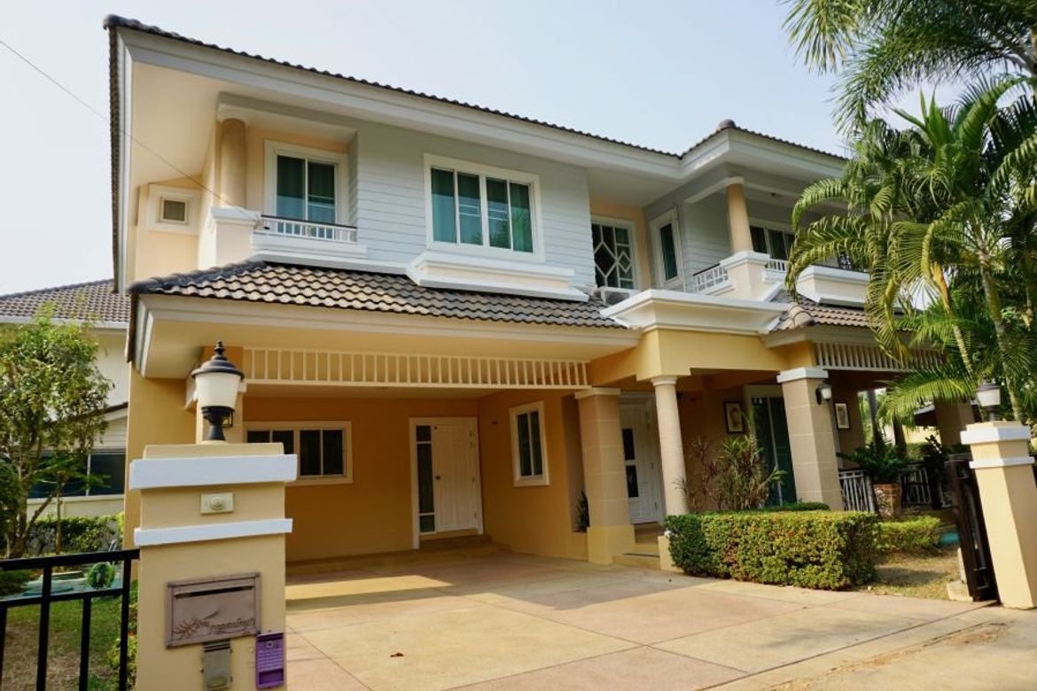 A spacious house 3 bed for rent or sale in Doi Saket