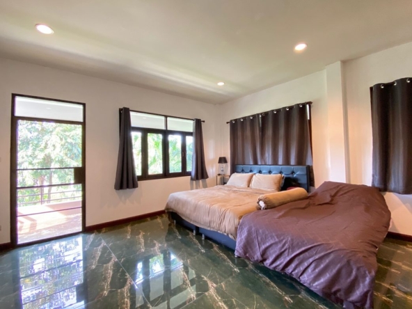 A pool villa with 2 bedroom house for rent or sale in Doi Saket