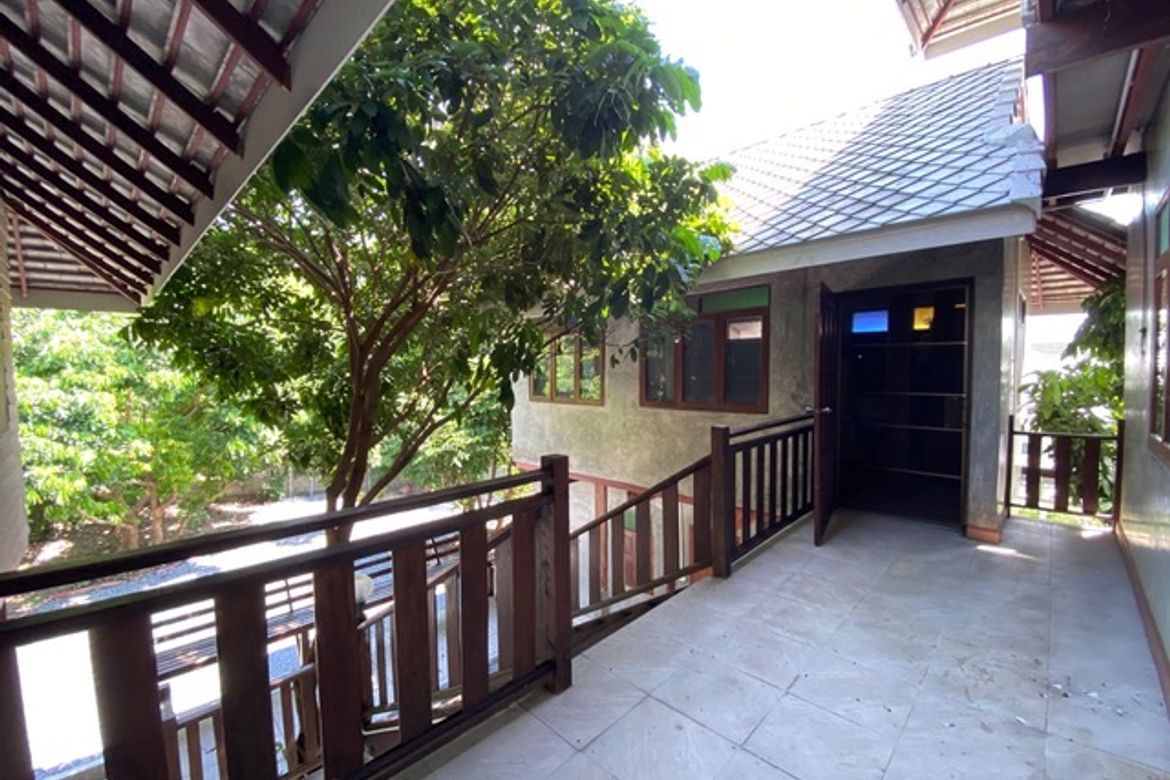 2 bedrooms house for sale in Nam Phrae