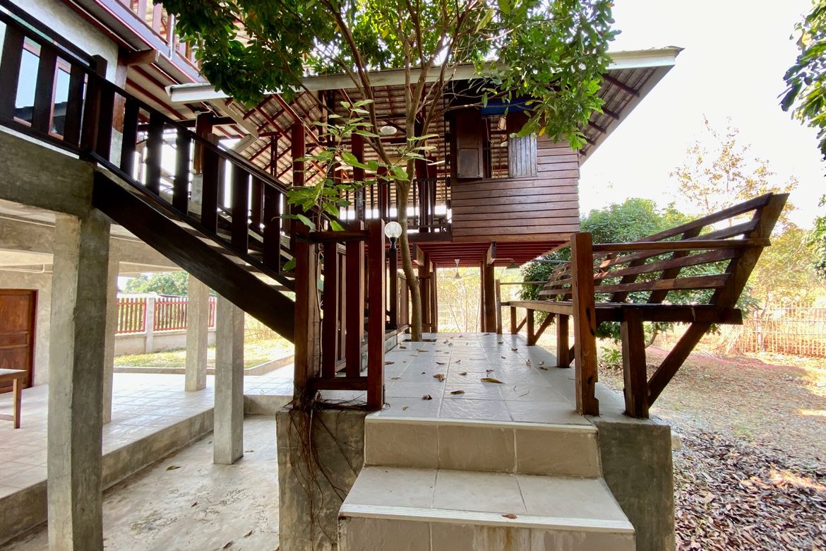 2 bedrooms house for sale in Nam Phrae