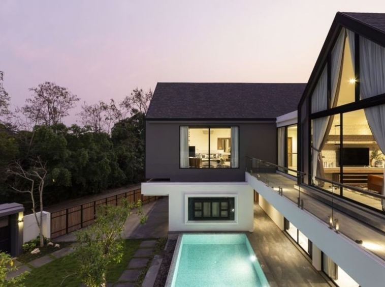 Modern house with private pool for sale in Hang Dong