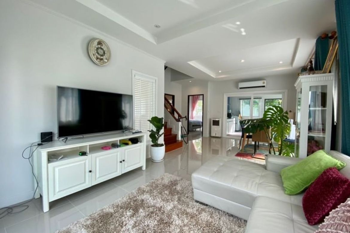 Brand new 4 beds house for rent in Muang Chiang Mai-P-PHR577