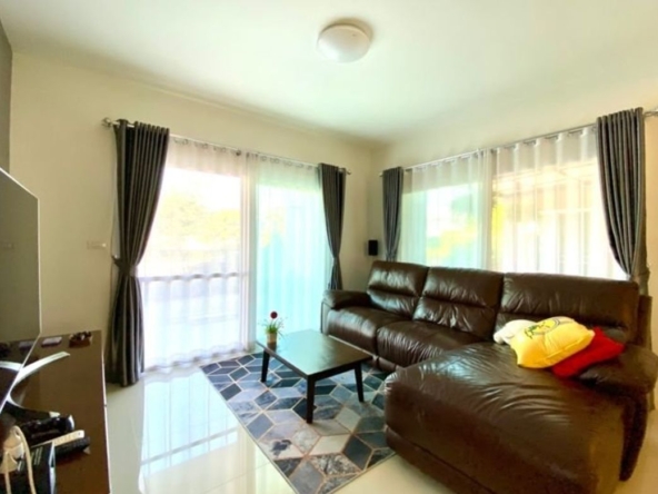 A large family home for rent or sale in Sankhampeang