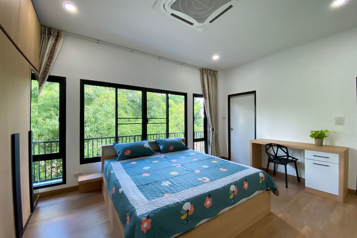 5 bedrooms house with a private pool for rent or sale in San Sai