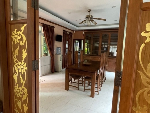 Pool villa for rent or sale in San Sai