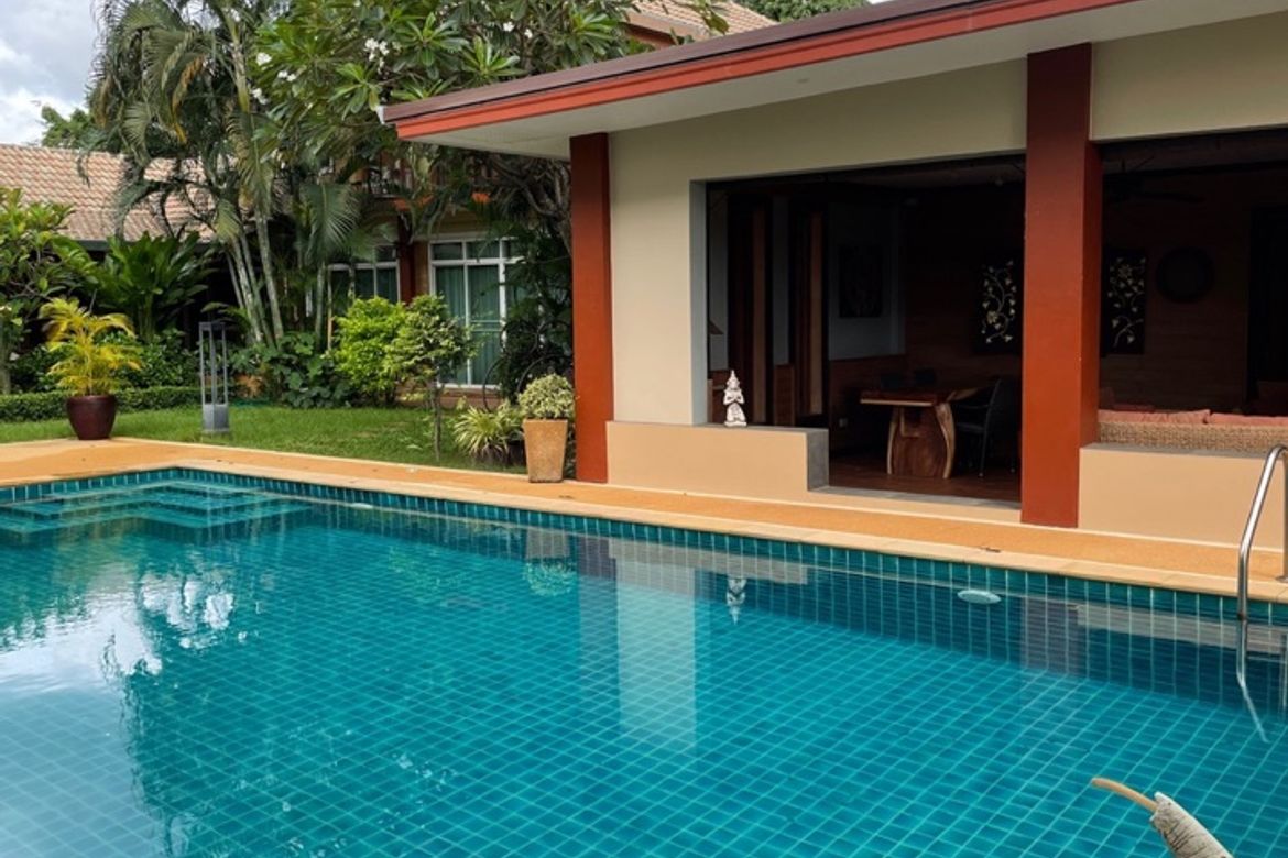 Pool villa for rent or sale in San Sai