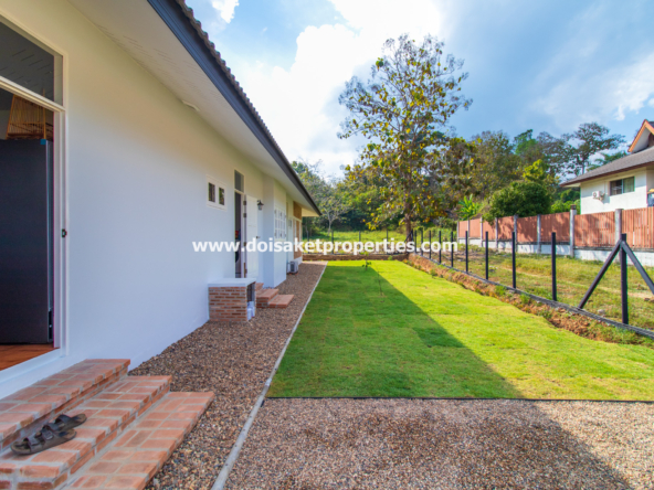 Mae Rim-DSP-(HS364-03) Beautiful Brand New 3-Bedroom English Country Cottage Home for Sale in Huai Sai