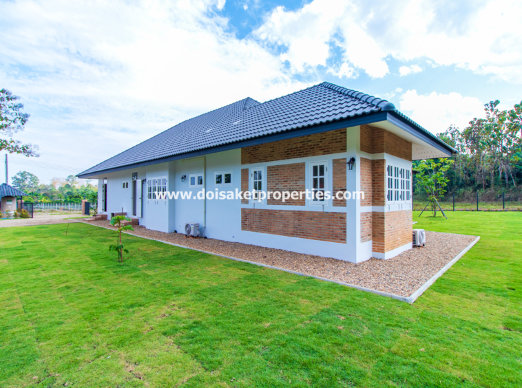 Mae Rim-DSP-(HS364-03) Beautiful Brand New 3-Bedroom English Country Cottage Home for Sale in Huai Sai