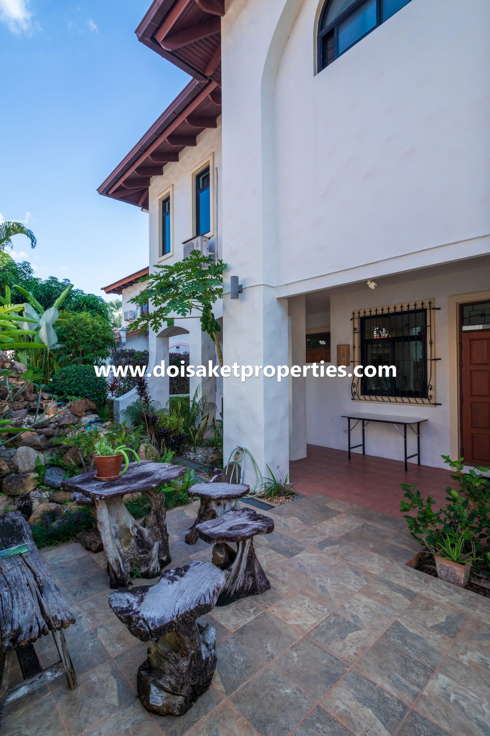 Muang Chiang Mai-DSP-(HS343-04) Luxurious Large Spanish Villa Style Home for Sale in Palm Springs