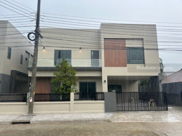 2-story single house with 4 bedrooms and 4 bathrooms in a project near Chiang Mai Airport.-DB-RSHSHCMIHD105