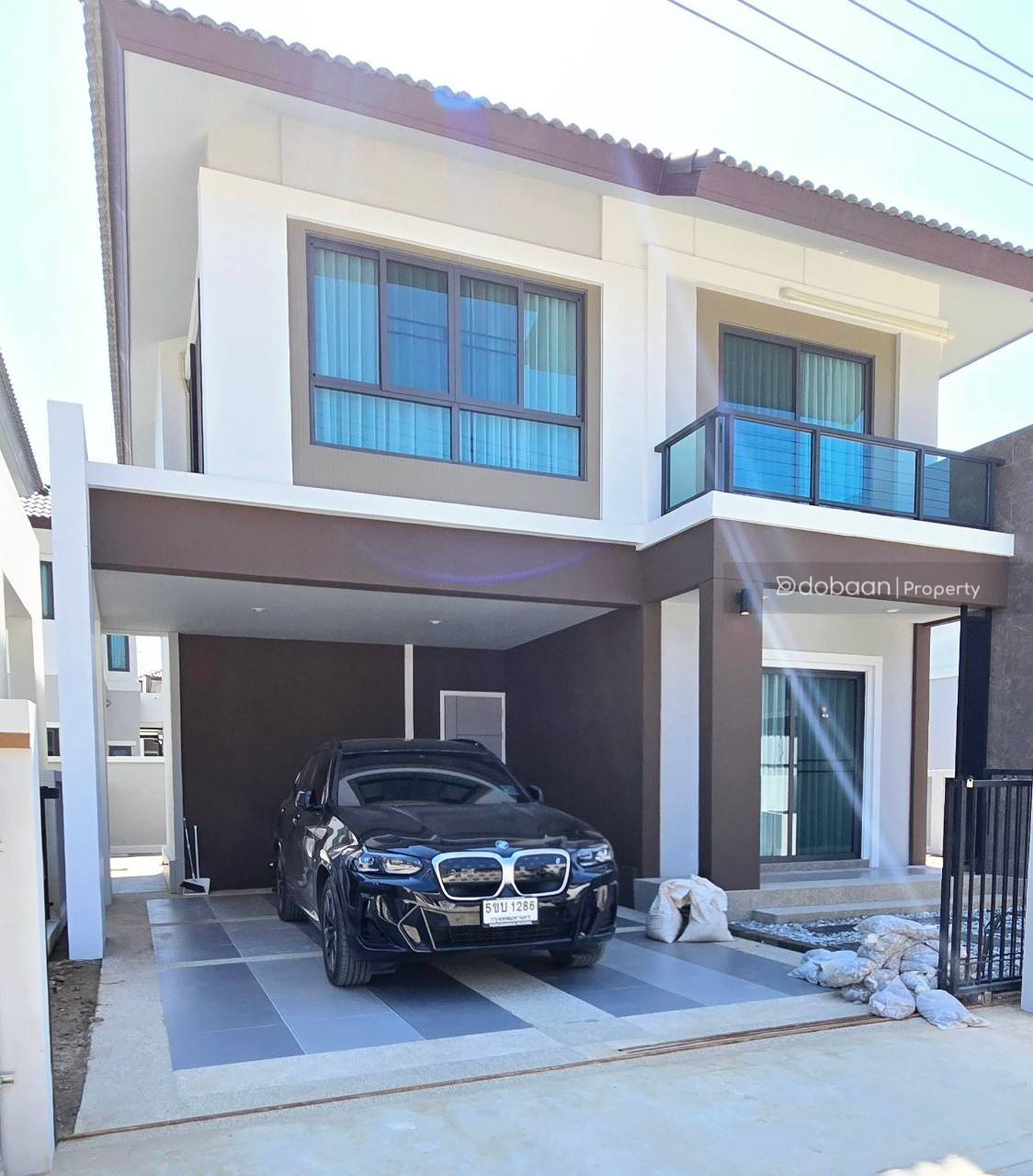 2-story detached house with 4 bedrooms and 3 bathrooms in Saraphi area