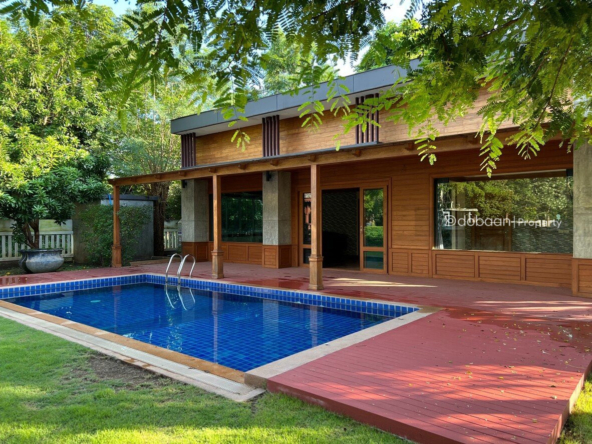 pool villa