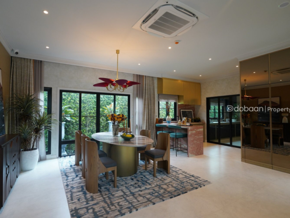 A two-story detached house with five bedrooms and six bathrooms in the Chiang Mai city area