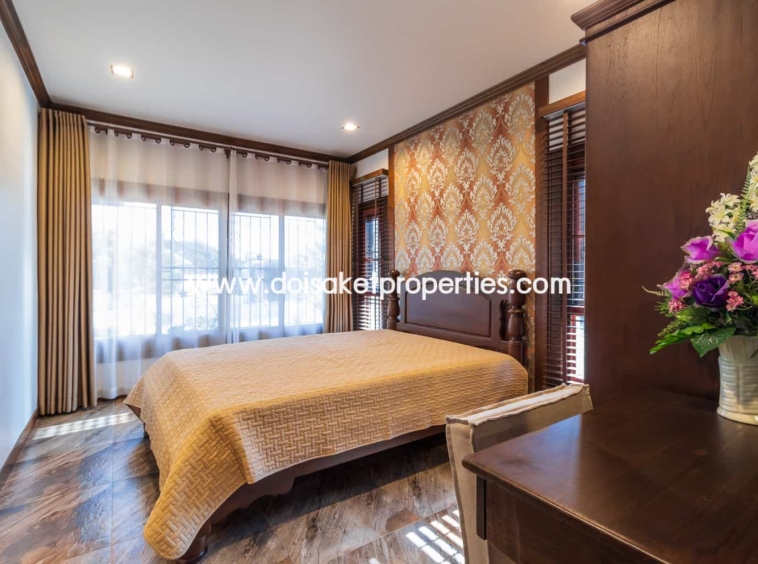 San Sai-DSP-(HS210-04) Gorgeous 2 Storey Home with Swimming Pool for Sale in a Moo Baan in San Na Meng