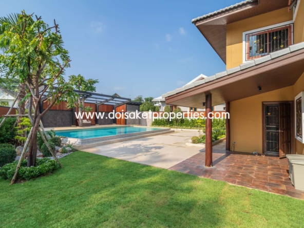 San Sai-DSP-(HS210-04) Gorgeous 2 Storey Home with Swimming Pool for Sale in a Moo Baan in San Na Meng