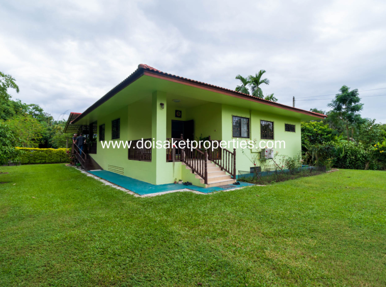 San Sai-DSP-(HS302-03) 3-Bedroom House on a Beautiful Plot of Land for Sale in San Pa Pao