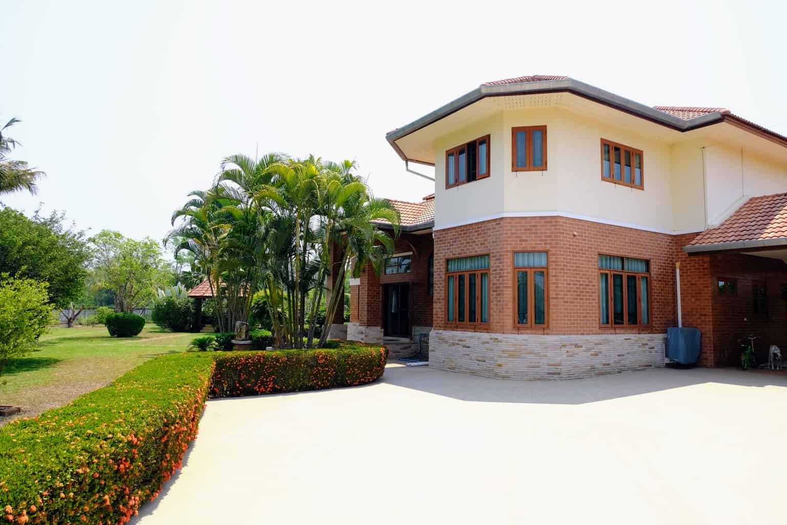 San Sai-DSP-(HS261-04) Large Luxury Family Home with Pool on 3+ Rai in San Sai