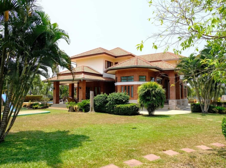 San Sai-DSP-(HS261-04) Large Luxury Family Home with Pool on 3+ Rai in San Sai